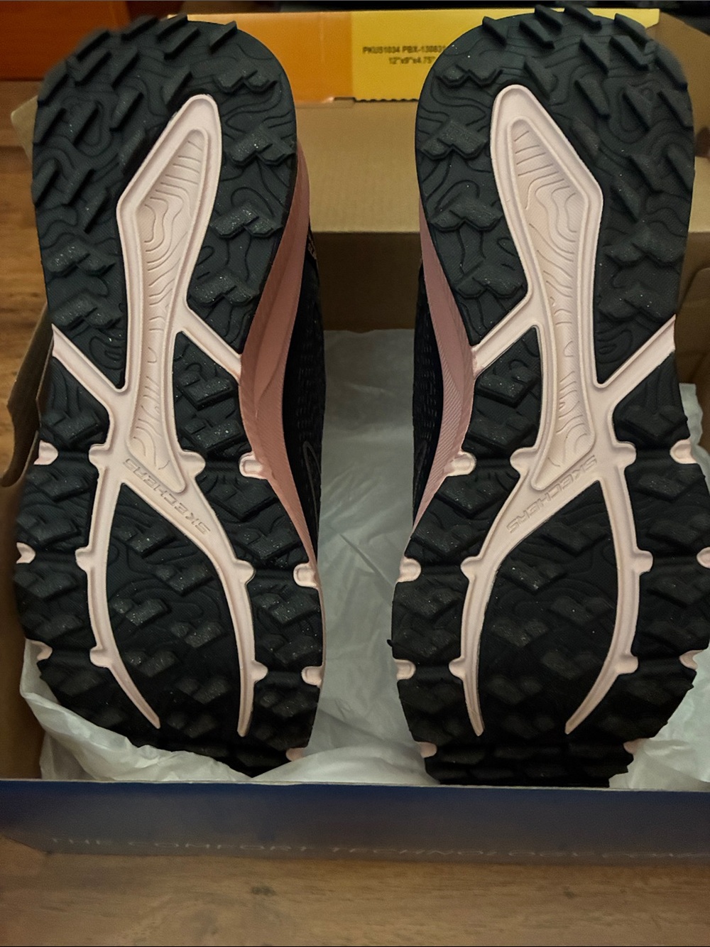 Skechers women slip-ins sneakers - Picture 4 of 5